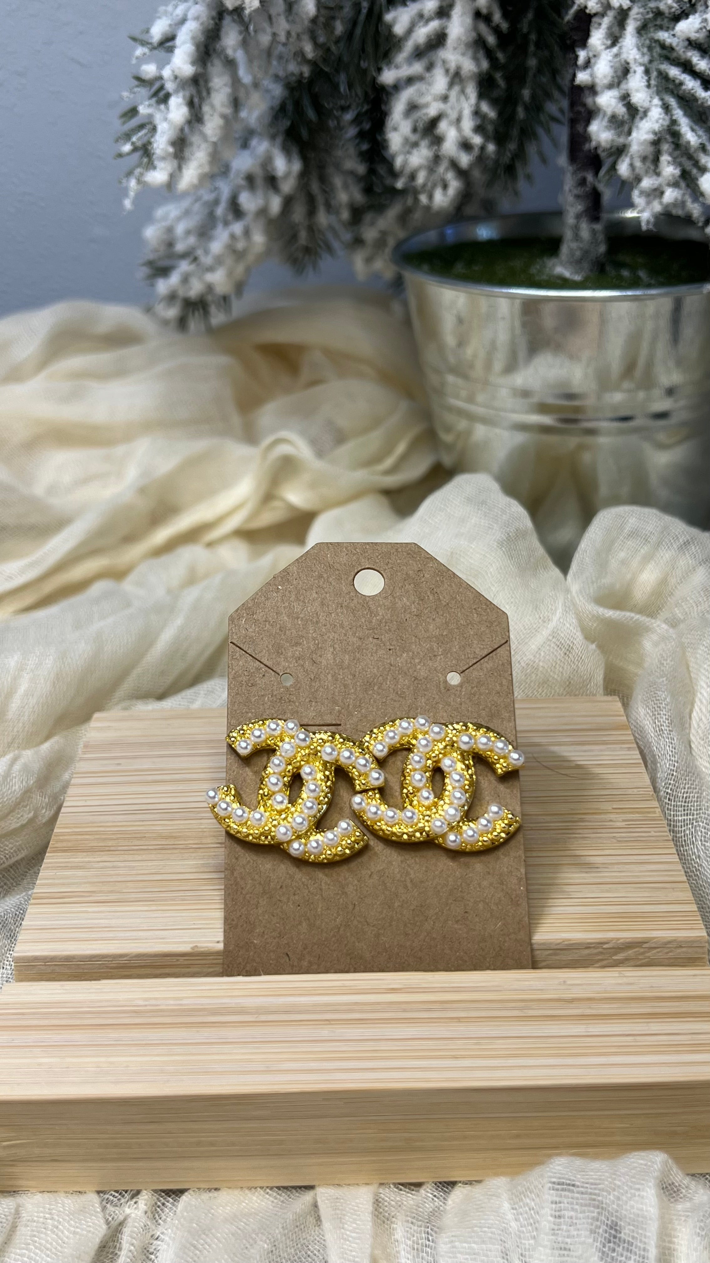 Chic Earrings