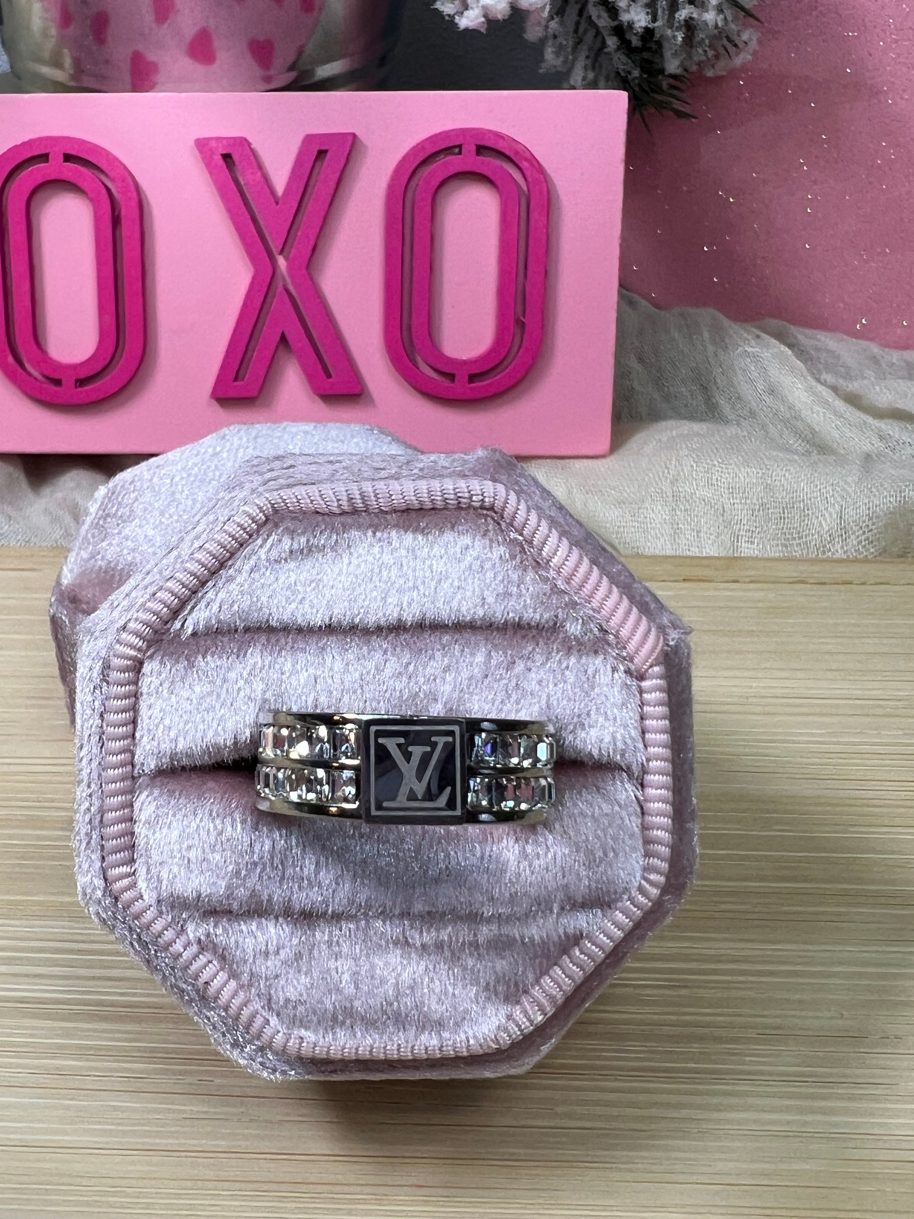 Lui Ring