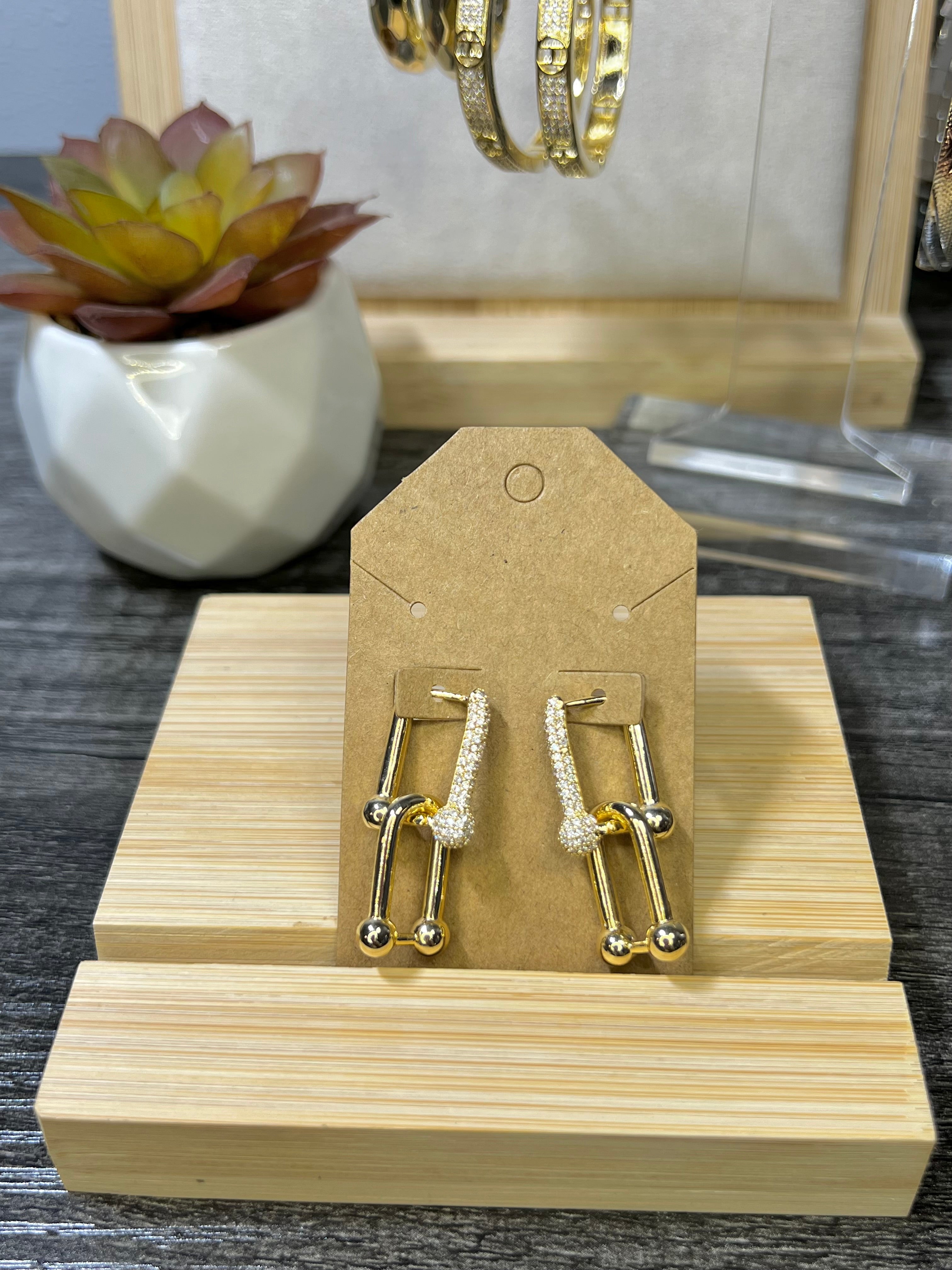Tiff dangle earrings