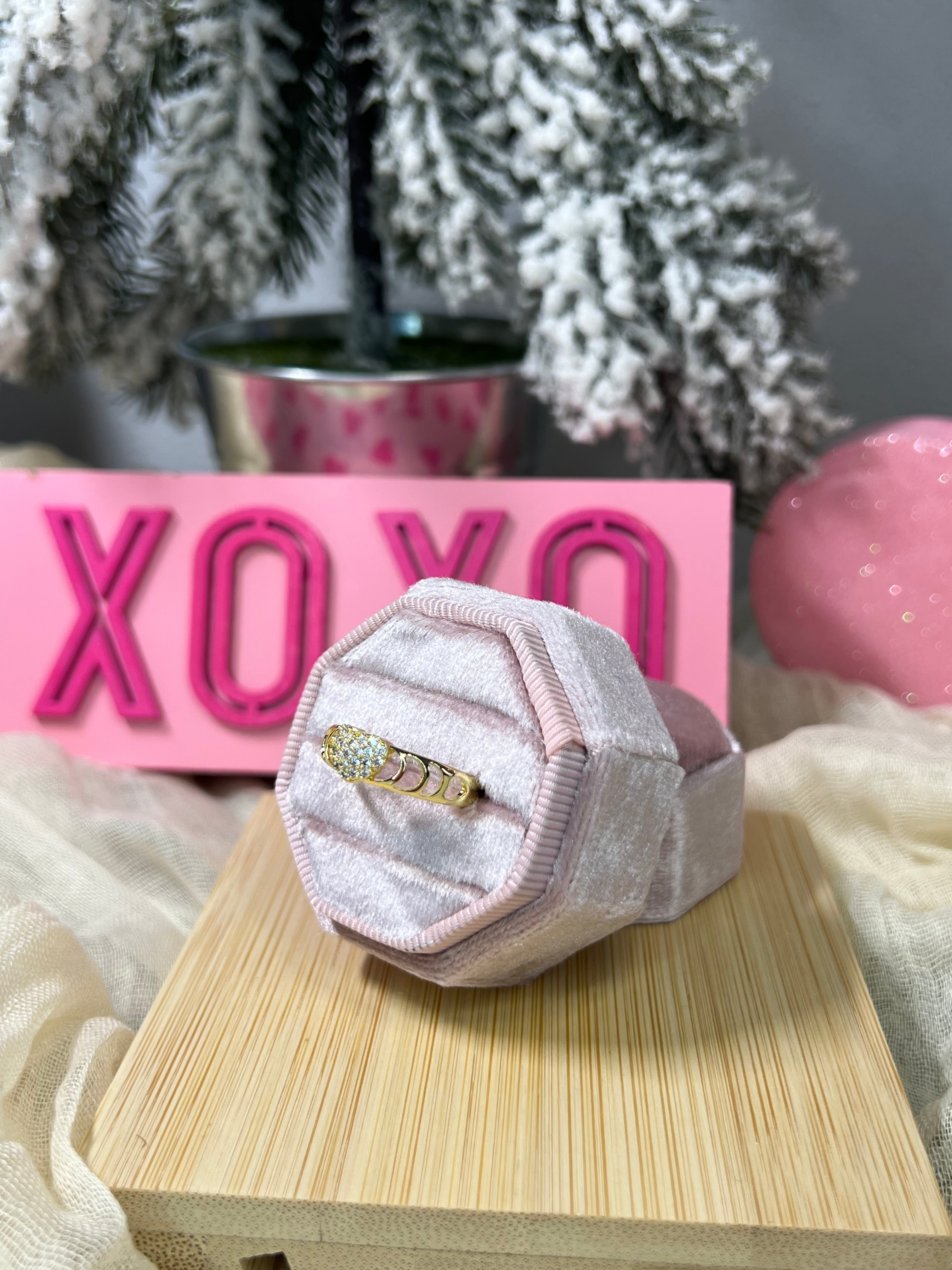 A Valentine Ring