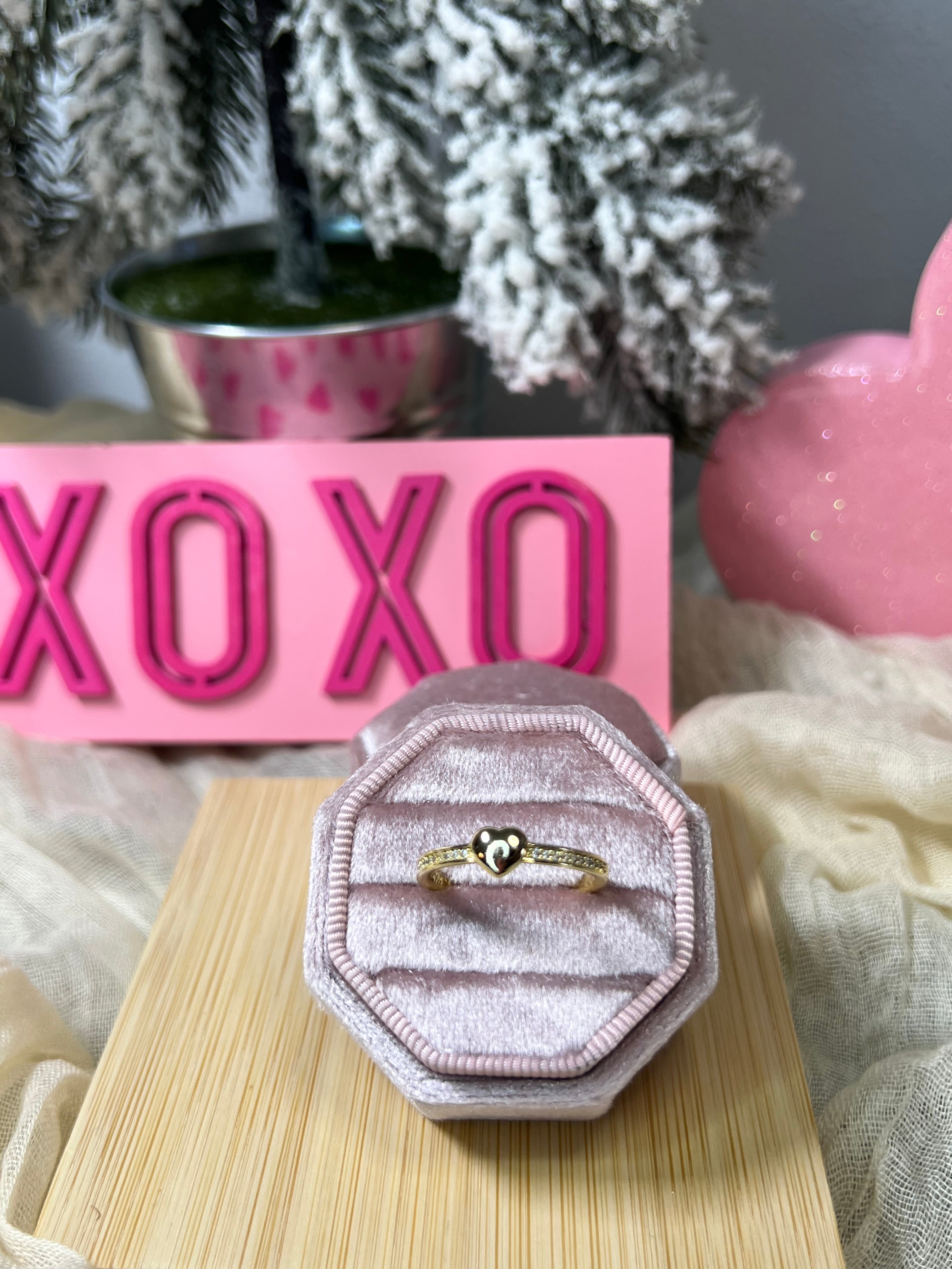 Adore Ring